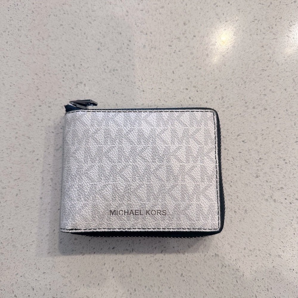 Michael Kors White Leather Wallet